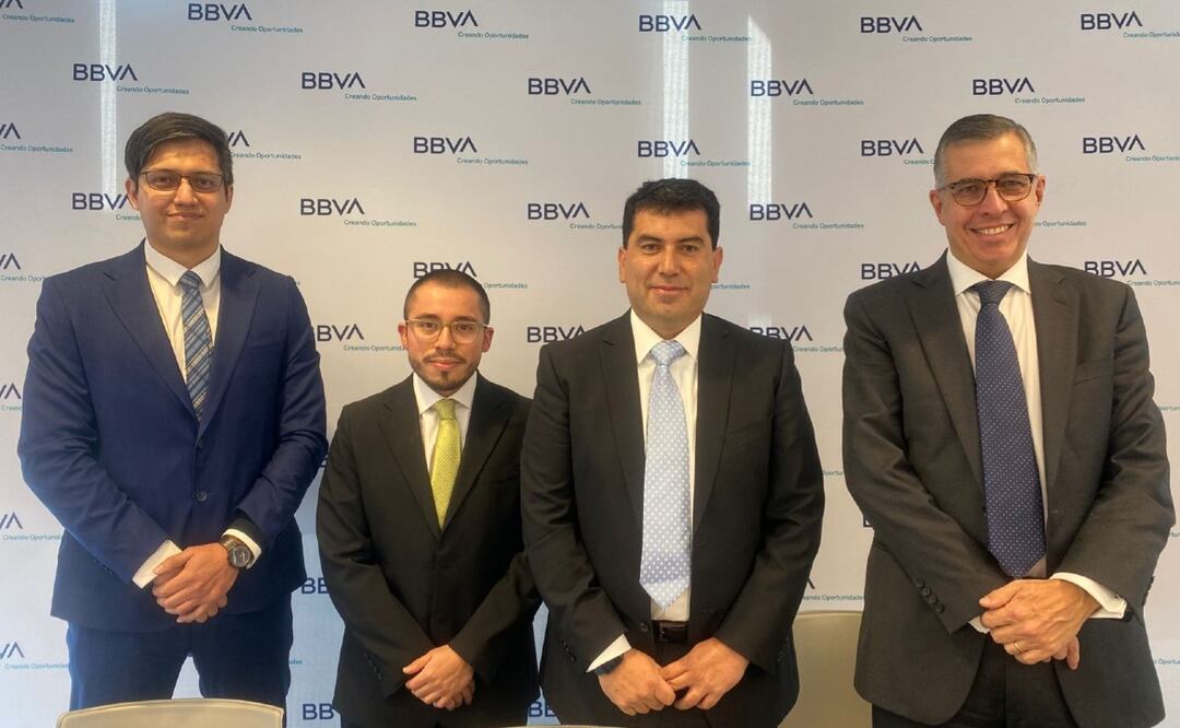 Los economistas Carlos Serrano, Samuel Vázquez, Diego López Tamayo y Homero Martínez. Foto: BBVA México