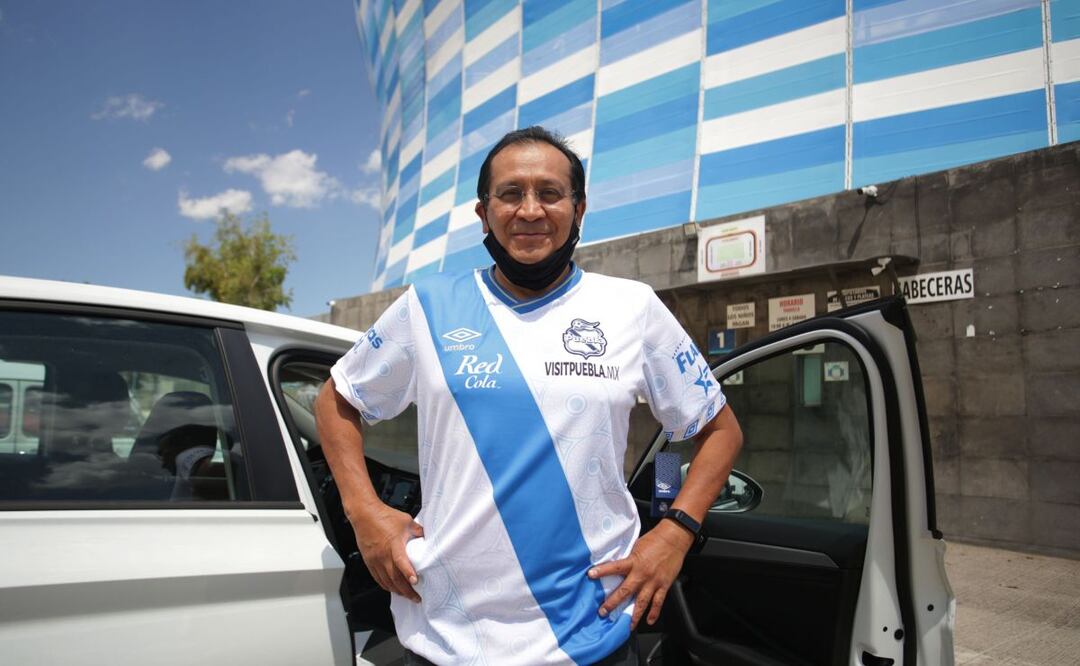 Aficionados al fútbol crearon polémica por esta campaña en redes sociales del Puebla FC | Foto: Agencia Es Imagen para El Universal Puebla