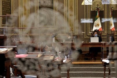 Transformación y agenda común pide Barbosa a nuevos diputados locales
