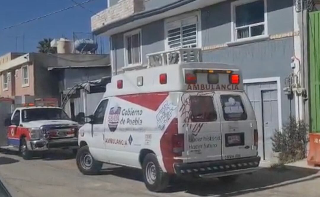 Una mujer resultó lesionada al caer a la cisterna de los baños públicos El Arca | IMAGEN: captura de video Twitter @nmaspuebla