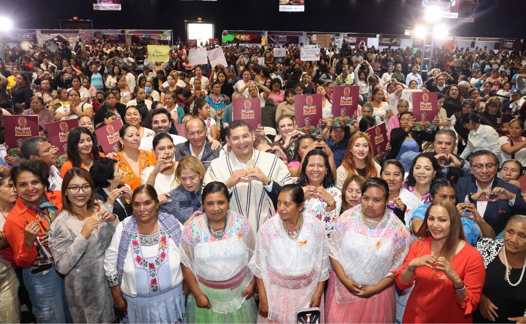 Con justicia y esperanza, Puebla impulsa transformación con mujeres rurales emprendedoras | Foto: Gobierno del Estado.