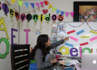 Maestros de Puebla tienen más trabajo, estrés y gastos con clases online