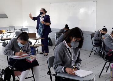 Siempre sí, confirma Salud cuatro casos positivos de Covid en alumnos