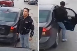 VIDEO | Así atacó un presunto montachoques a un camión lleno de pasajeros en Puebla