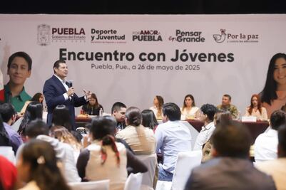 Jóvenes, el motor para la transformación de Puebla: Alejandro Armenta
