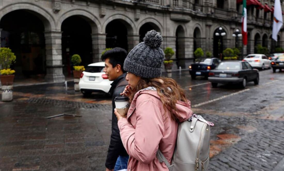 También se suman los efectos de un sistema de alta presión que ha generado estas condiciones climáticas, especialmente en las zonas más altas del estado.
Foto: Producción El Universal Puebla