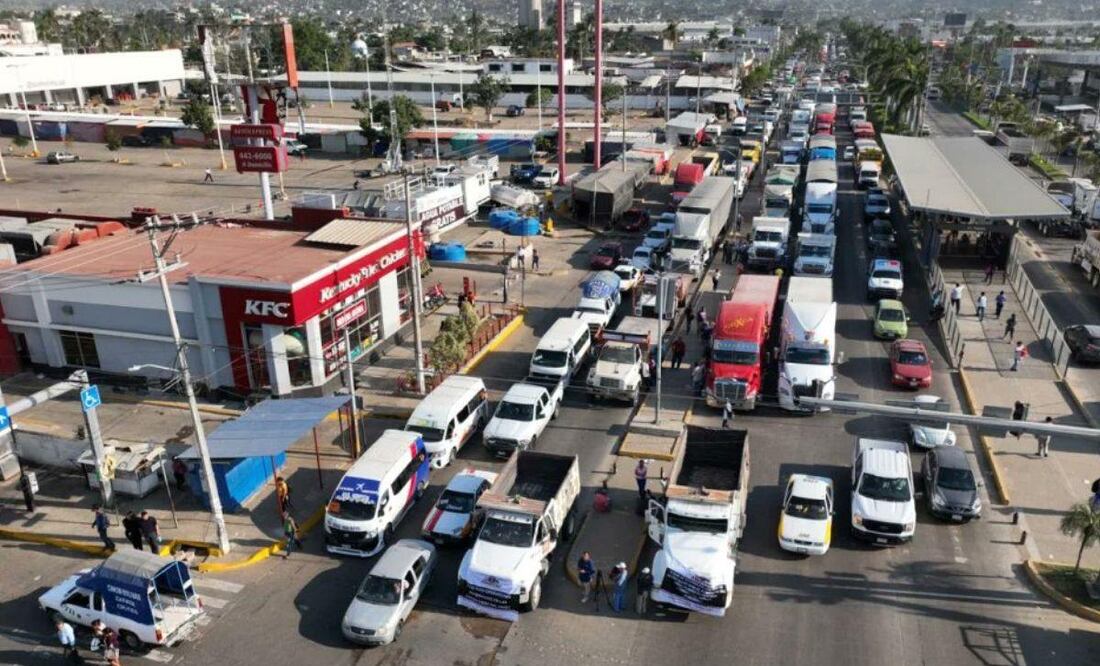 Si vas hacia el Arco Norte es mejor que estés al pendiente de las indicaciones | Foto: X @PBL161