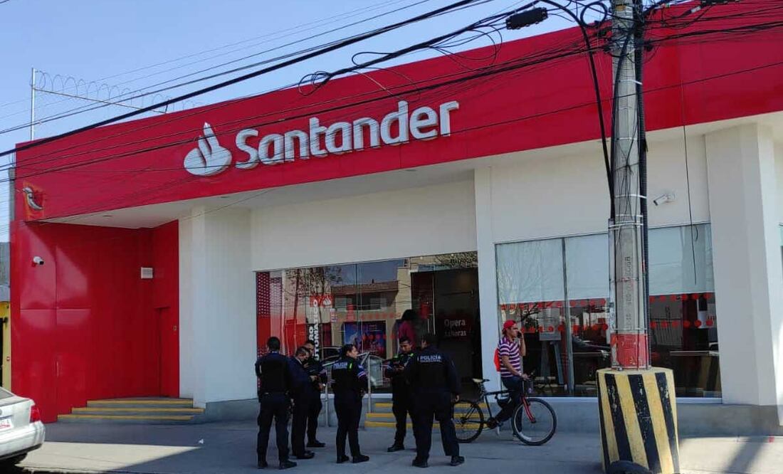 Sujetos armados golpearon a un empleado de un banco en la colonia Alseseca para robar 160 mil pesos | Foto: Agencia Es Imagen para El Universal Puebla