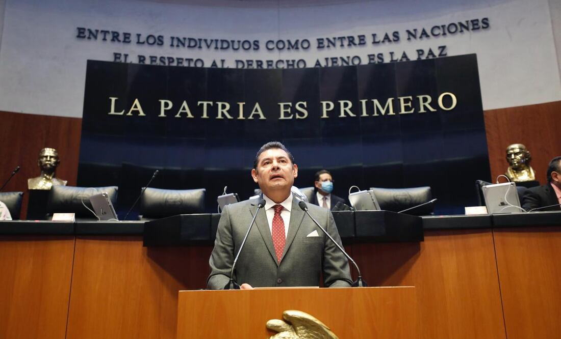 Alejandro Armenta se despide del Senado para iniciar su campaña en Puebla | ESPECIAL