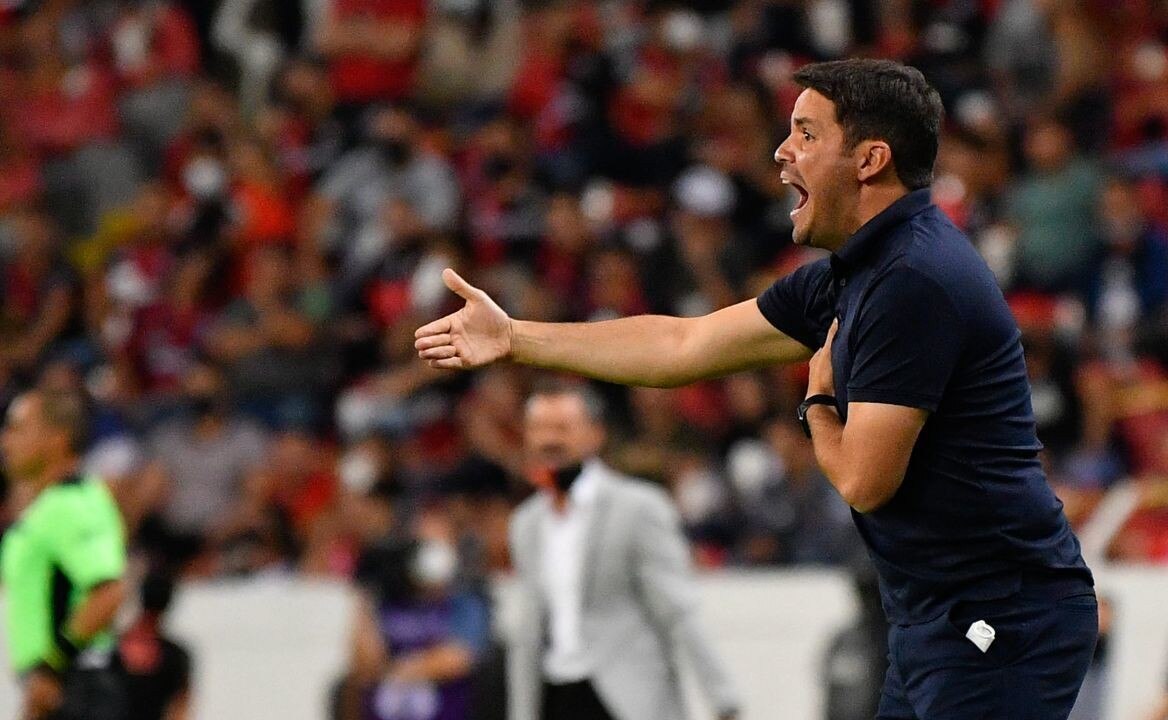 Confirma el León la contratación de Nicolás Larcamón, exentrenador del Club Puebla