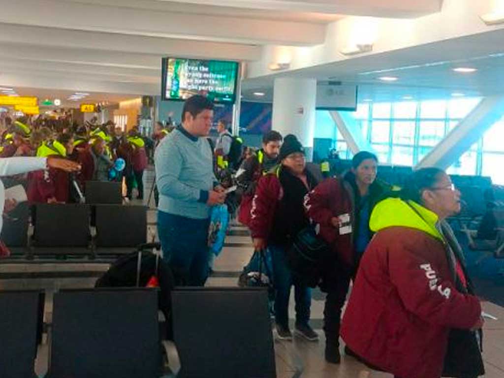 En riesgo, reencuentro de migrantes poblanos y sus familias