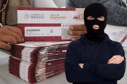 Ahora clonan tarjetas del Bienestar y roban pensión a adulta mayor