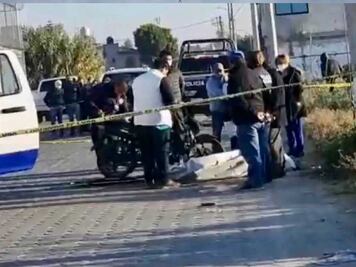 Muere motociclista tras chocar contra poste en San Andrés Cholula