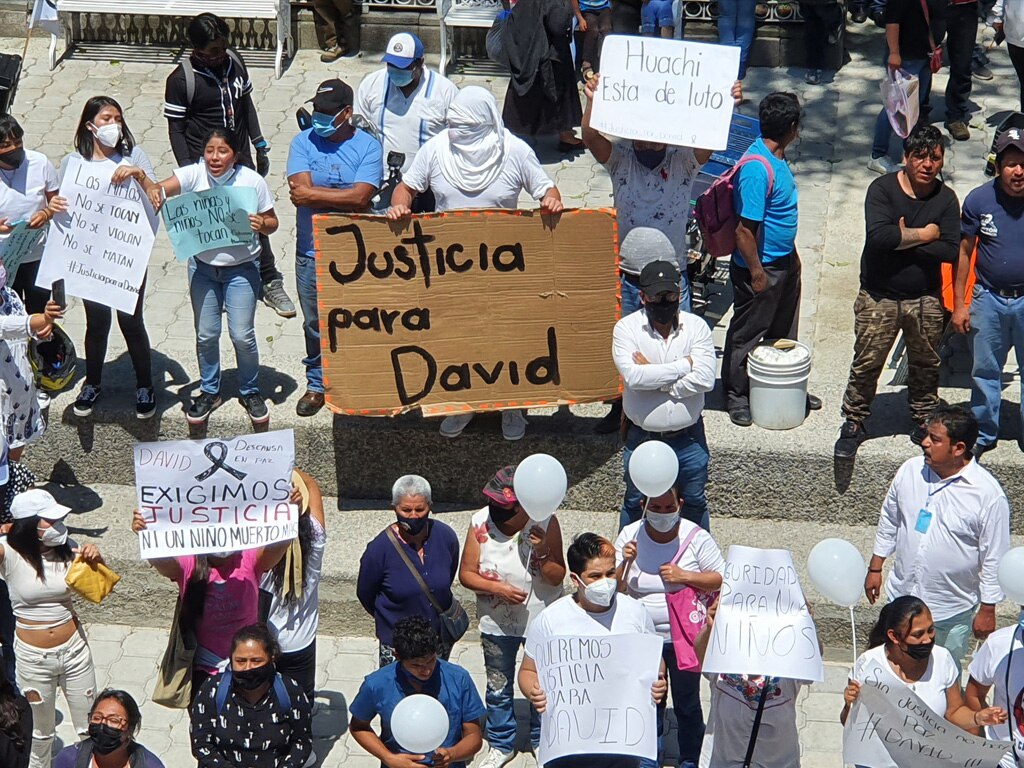 ¡Con los niños, no! Piden justicia para David, el pequeño de 6 años apuñalado en Huauchinango