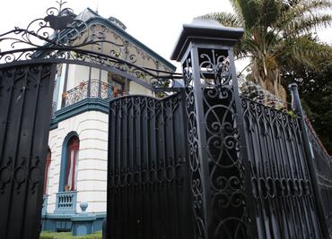 Esta es la misteriosa casa donde estaba prohibido mirar hacia dentro