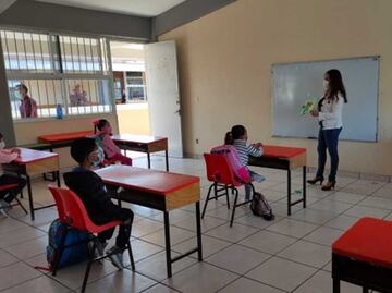 ¿Hay clases el 30 de septiembre?