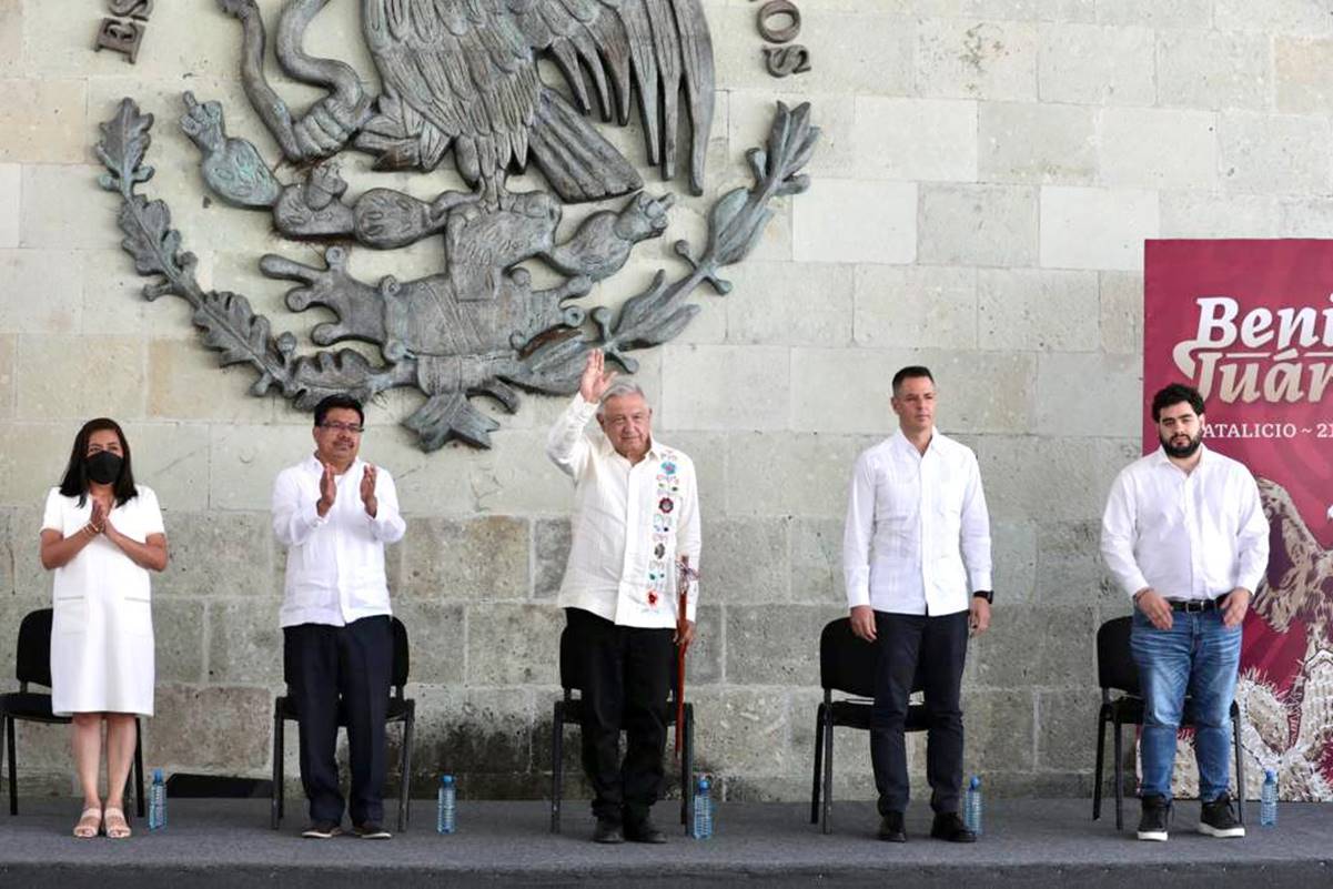 Los conservadores le harán “lo que el viento a Juárez” a AMLO