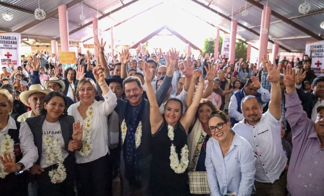 Ignacio Mier Velazco se reunió con pobladores de Xiutetelco | Foto: Especial