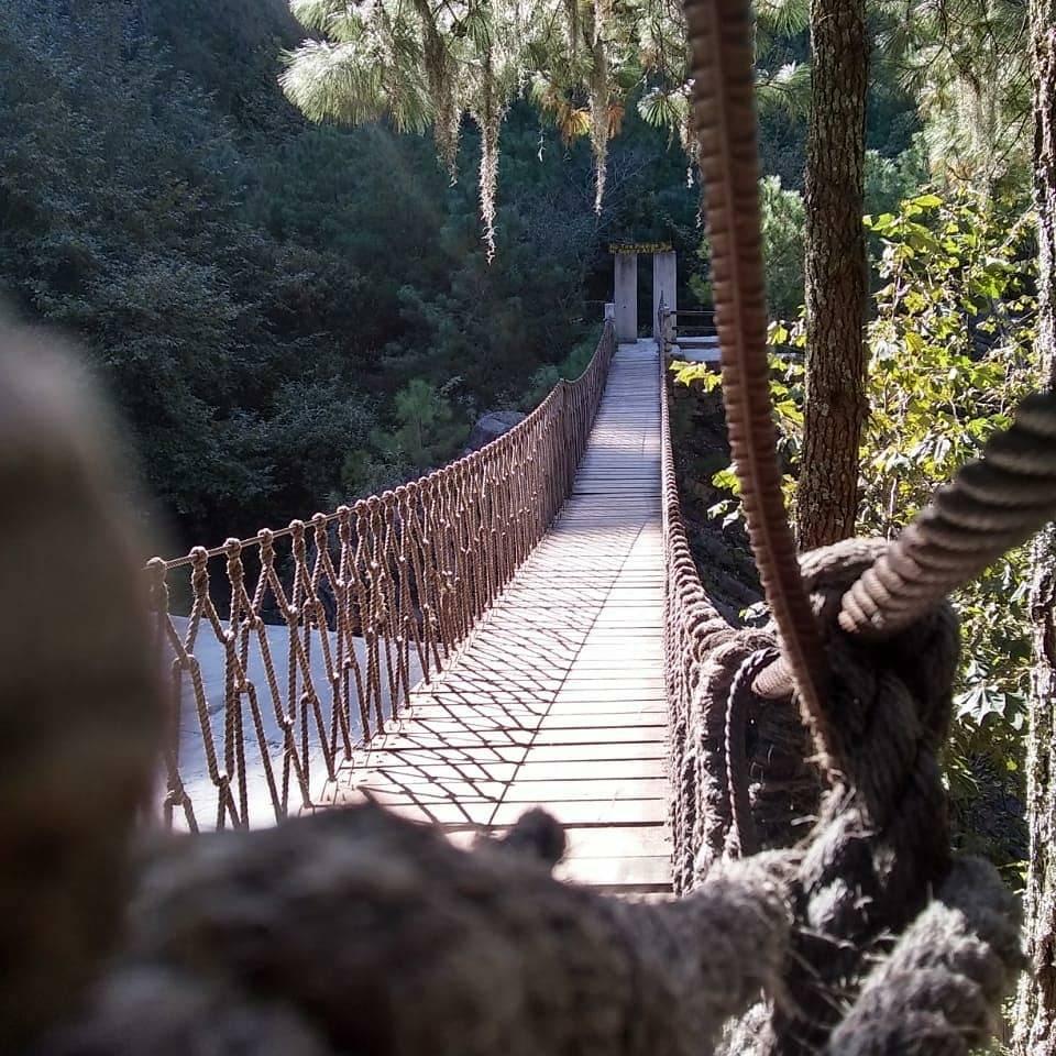 Puente Cascadas Tulimán / Foto especial