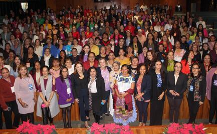 MUJERES CONSTRUCTORAS DE PAZ
