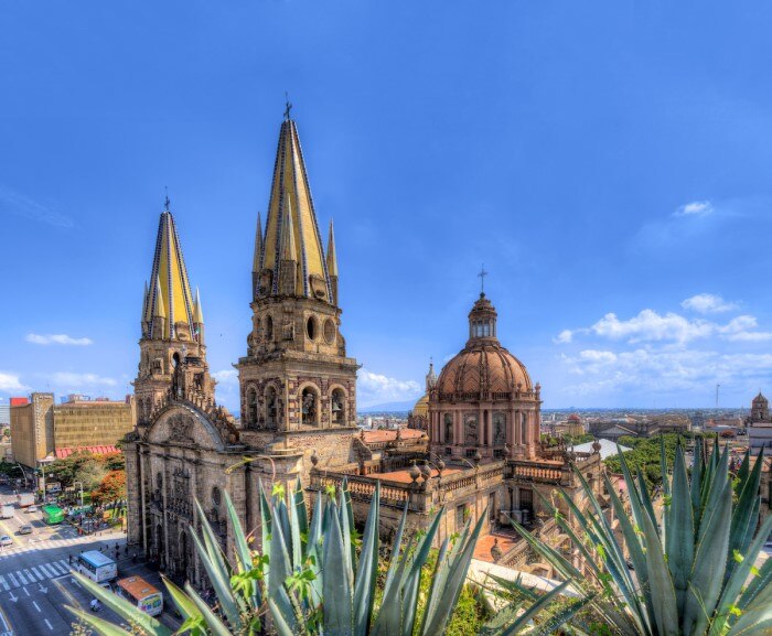 En el contexto del Día Mundial del Turismo, celebrado el 27 de septiembre, Jalisco se enorgullece de la creciente prosperidad de su sector turístico, impulsada por las políticas de promoción implementadas por el Gobierno del Estado a través de la Secretaría de Turismo de Jalisco (Secturjal). 

Foto: Producción El Universal Puebla