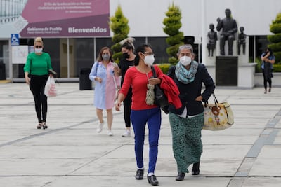 Modelo educativo híbrido 2021. Inicia capacitación de maestros poblanos