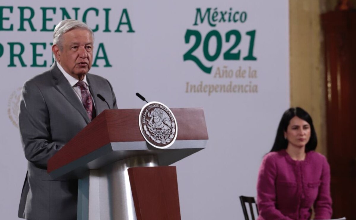 Sheinbaum vs Ebrard, la pelea que los adversarios quieren, señala AMLO