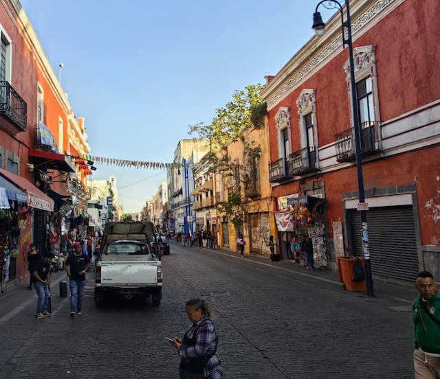 Centro Histórico, libre de comercio popular durante El Buen Fin: SGG