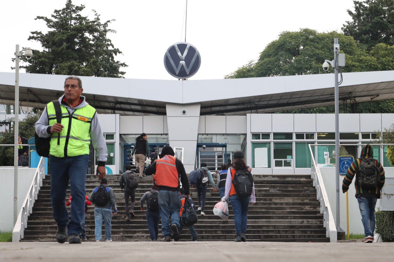 Se conjura la huelga en Volkswagen, trabajadores aceptan propuesta de incremento salarial