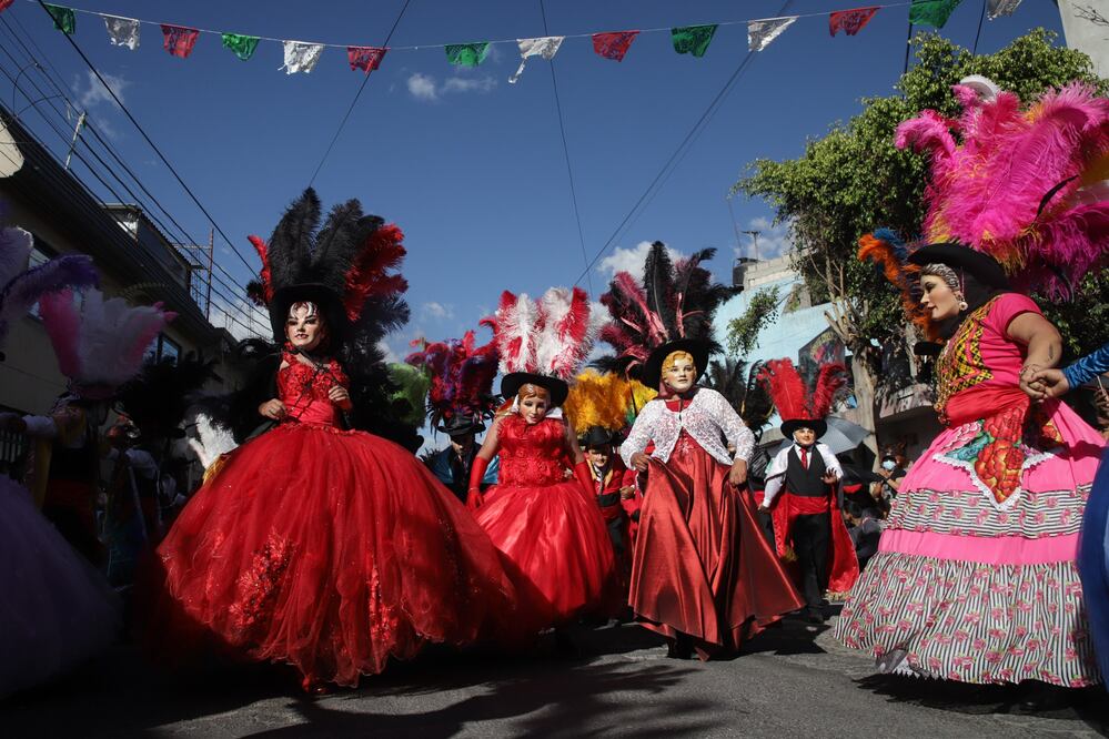 Este domingo se llevó a cabo el festival de huehues en las calles de Puebla | EsImagen