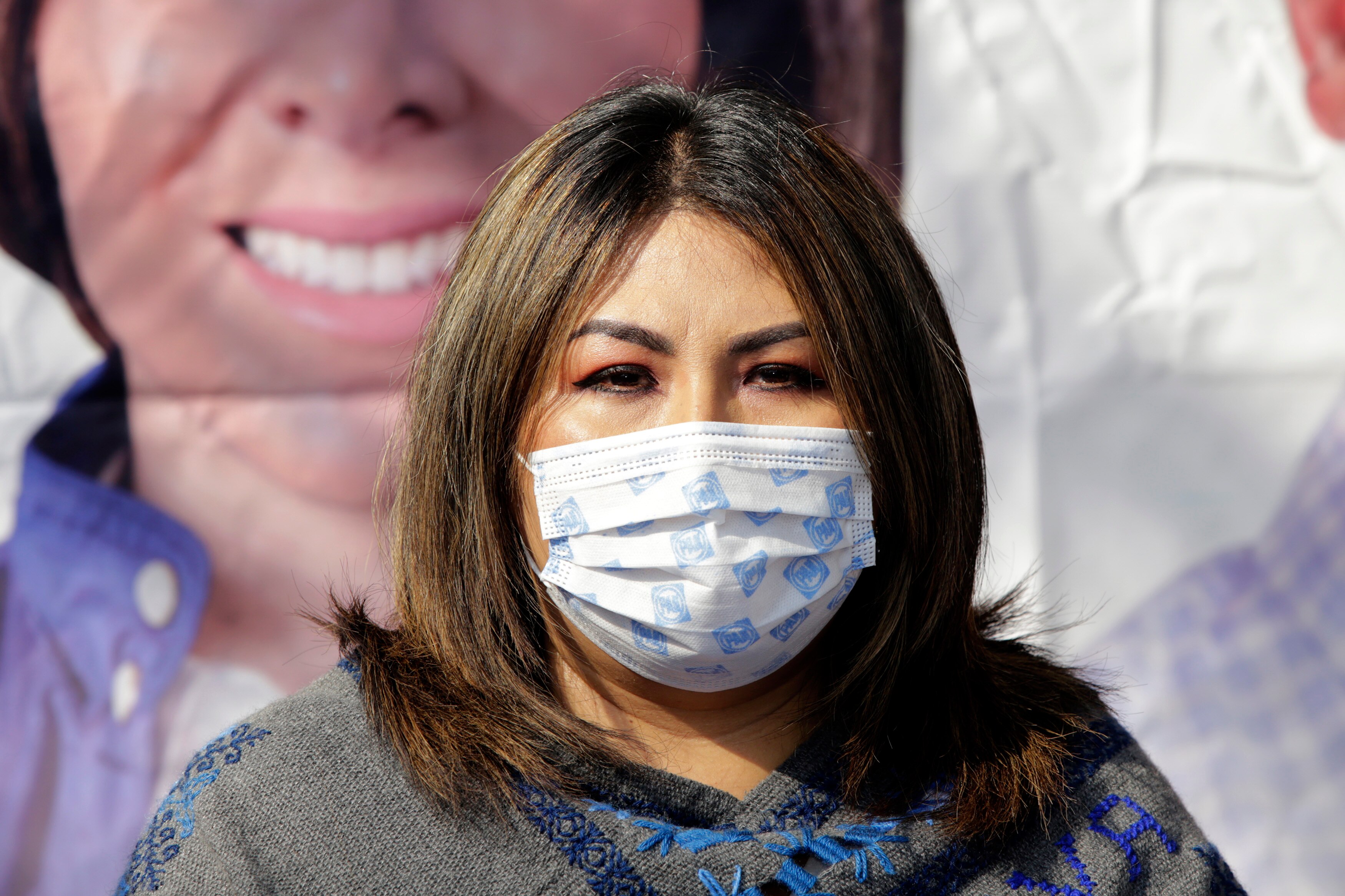 Repudian a Genoveva Huerta por aprovecharse de tragedia de Línea 12