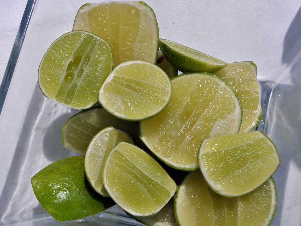 Precio del limón en Puebla va de 50 hasta 70 pesos el kilo