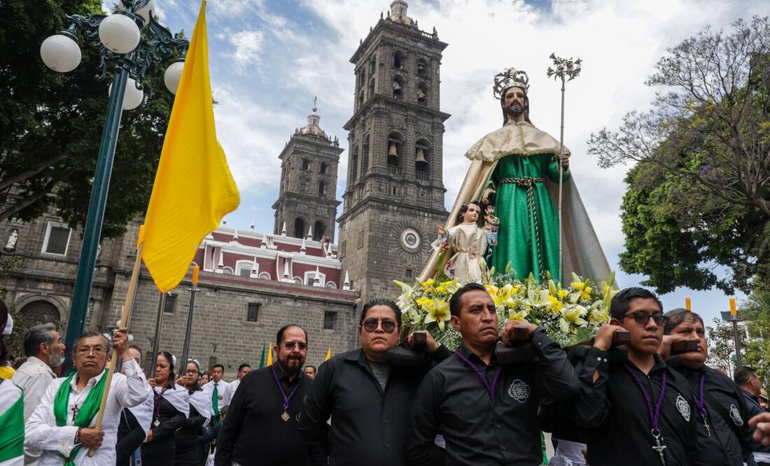 La Catedral de Puebla es uno de los templos más populares esta Semana Santa | Foto: EsImagen