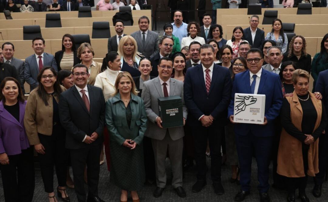 Para el próximo año se tiene prevista una inversión de mil 500 millones de pesos para el programa de Obra Comunitaria | Foto: Congreso del Estado