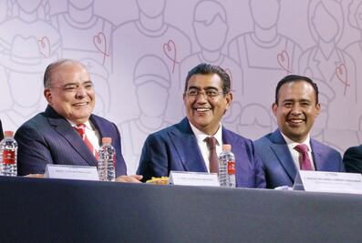 Sergio Salomón pide a presidentes municipales dar prioridad a seguridad pública