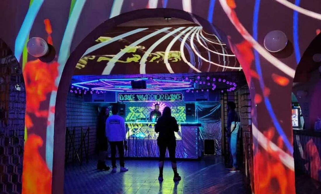 Una mujer denunció en redes sociales que staff del antro Diente de León en Cholula la golpeó junto con su novio y amigos | Foto: Facebook Diente de León 05:32 PM