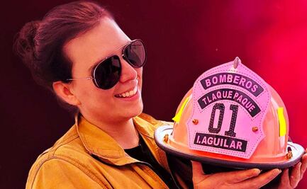 "Oye Bombera", la bombera millennial que debes conocer