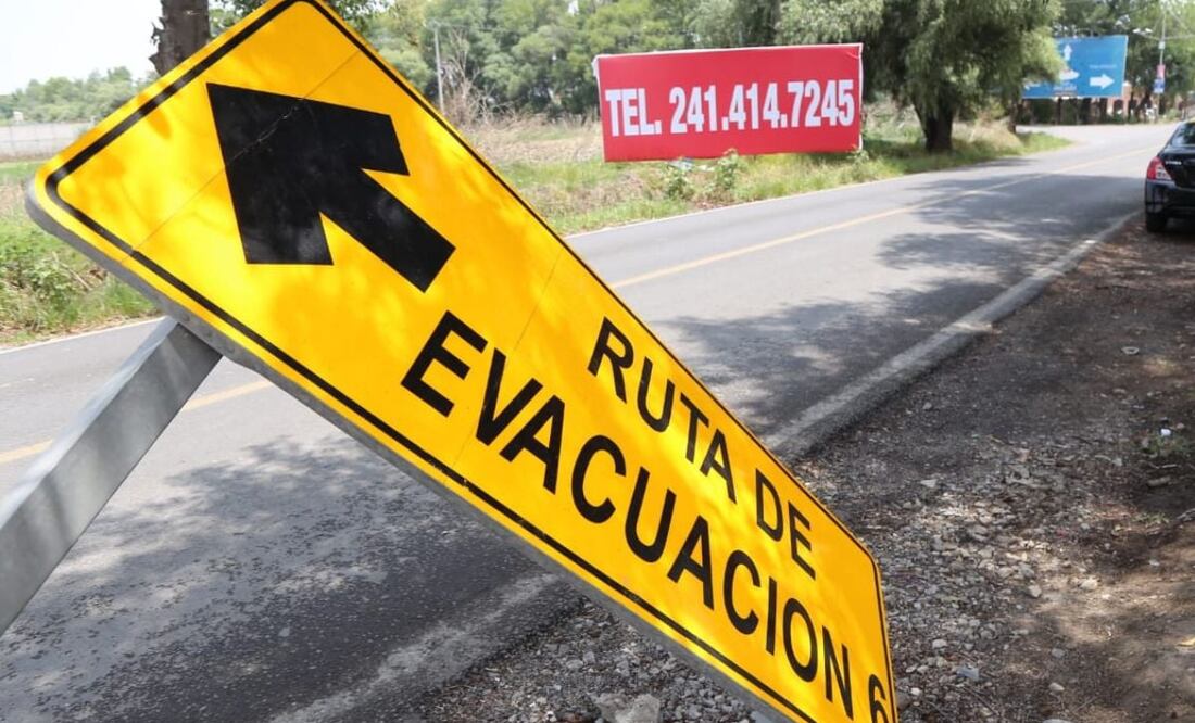 Las autoridades poblanas ayudaron en la evacuación de ciudadanos tras una fuga de químicos que se registró en Tlaxcala