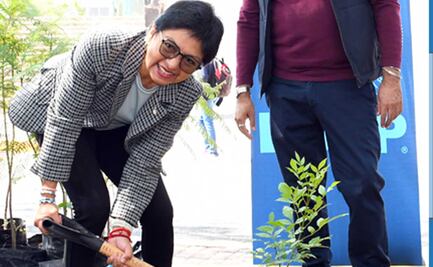 Lilia Cedillo inaugura el Maratón de Reforestación Universitaria