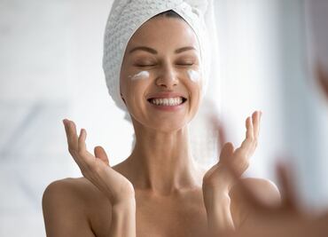 ¿Cuándo empezar a usar una crema antiarrugas? Esto es lo que dicen los expertos