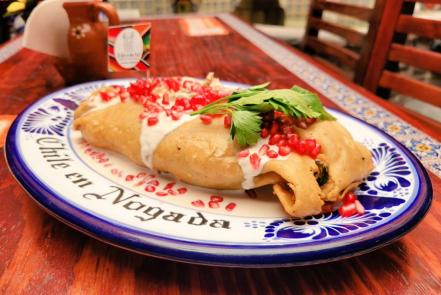 El multiverso de los chiles en nogada. Las 50 formas más insólitas de comer este platillo. Parte 2