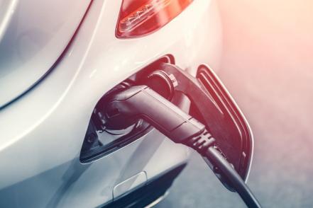 Autos eléctricos tendrán 500 mil puntos de recarga en Estados Unidos