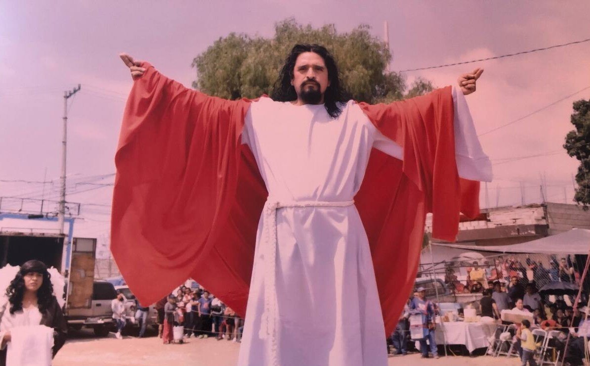 Representación de Pueblo Nuevo: José Luis se alista para interpretar a Jesús