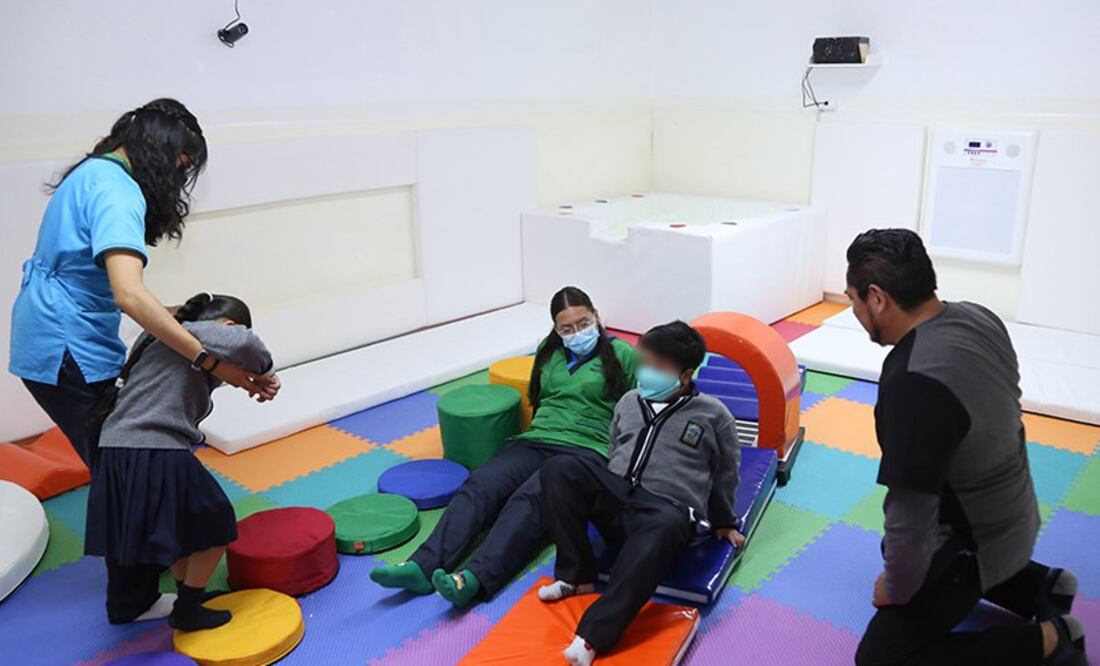 SEP atiende a niños con discapacidad en las USAER y CAM | Foto: SEP
