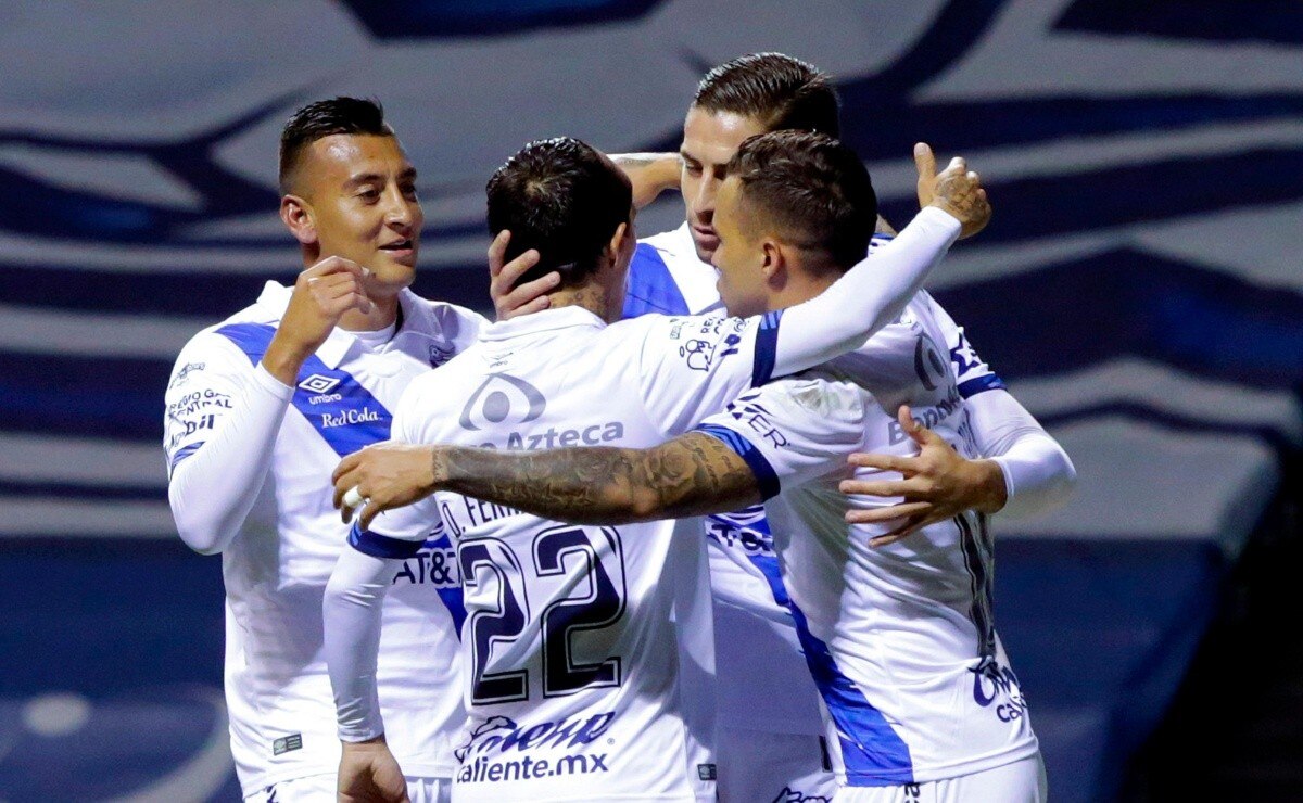 Esta medida tendrá un impacto en la configuración del plantel para el torneo Clausura 2025, lo que podría implicar tanto una revisión estratégica como una evaluación del rendimiento de los jugadores extranjeros.
Foto: Producción El Universal Puebla