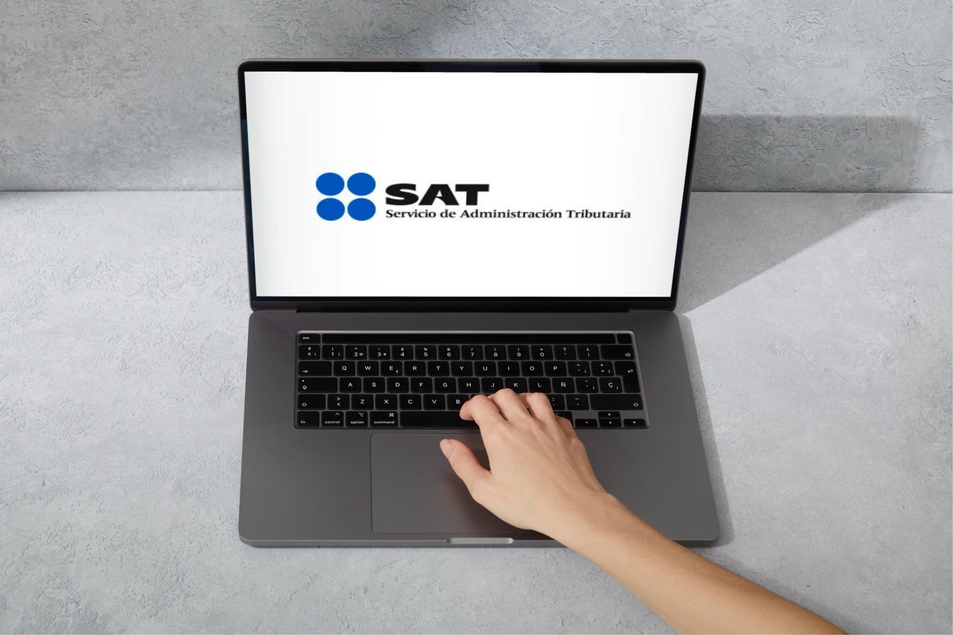 El SAT actualiza su portal Foto: Freepik / SAT
