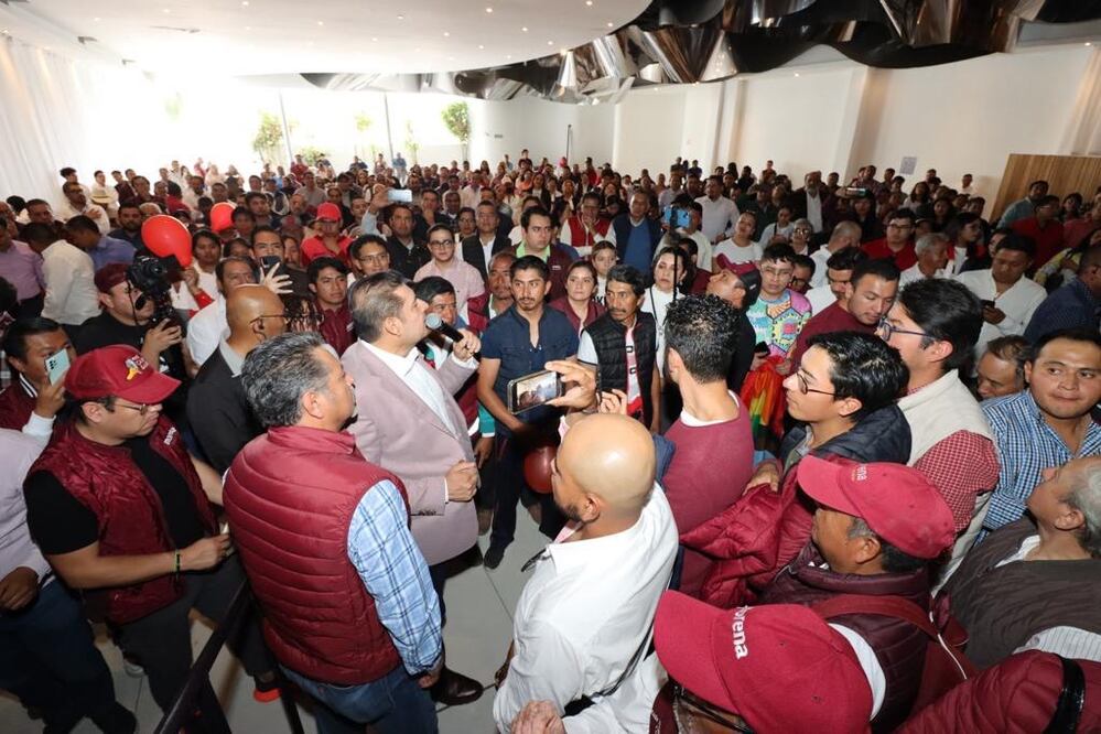 Alejandro Armenta estuvo con simpatizantes en Cholula | Agencia Es Imagen para El Universal Puebla