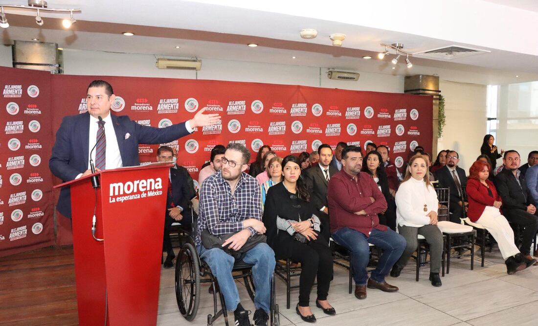 Alejandro Armenta se refirió este lunes a las personas con discapacidad | Foto: Especial