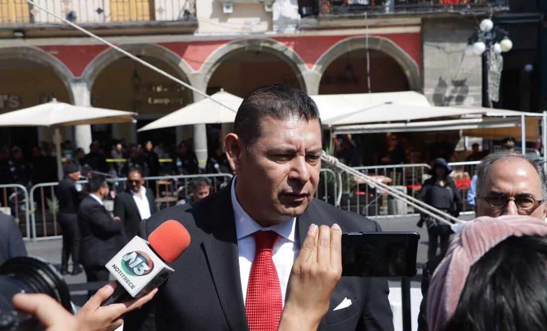 Alejandro Armenta pidió denunciar cualquier acto indebido a las instancias legales y partidarias | EsImagen para El Universal Puebla