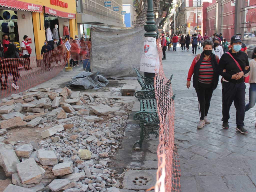 Hay retraso en remodelación del corredor 5 de Mayo en Puebla